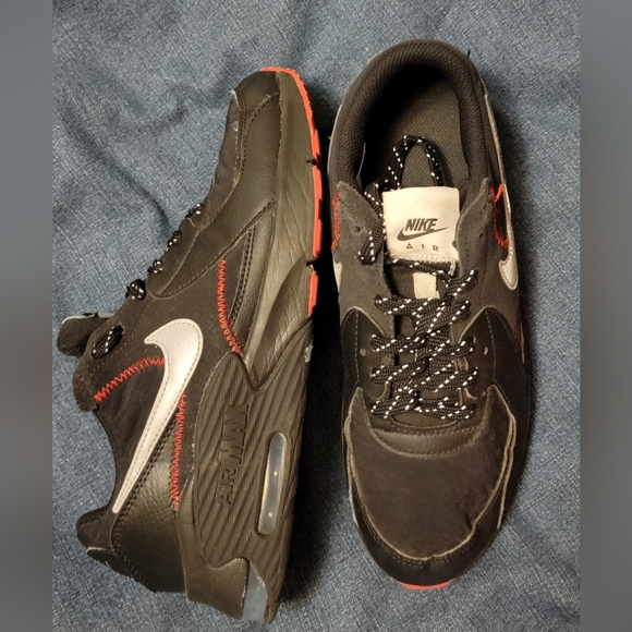 Nike Air Max Excee Running Trainers (kids-7y ~ women's-8/8.5 ~ men's-7) - Picture 2 of 5